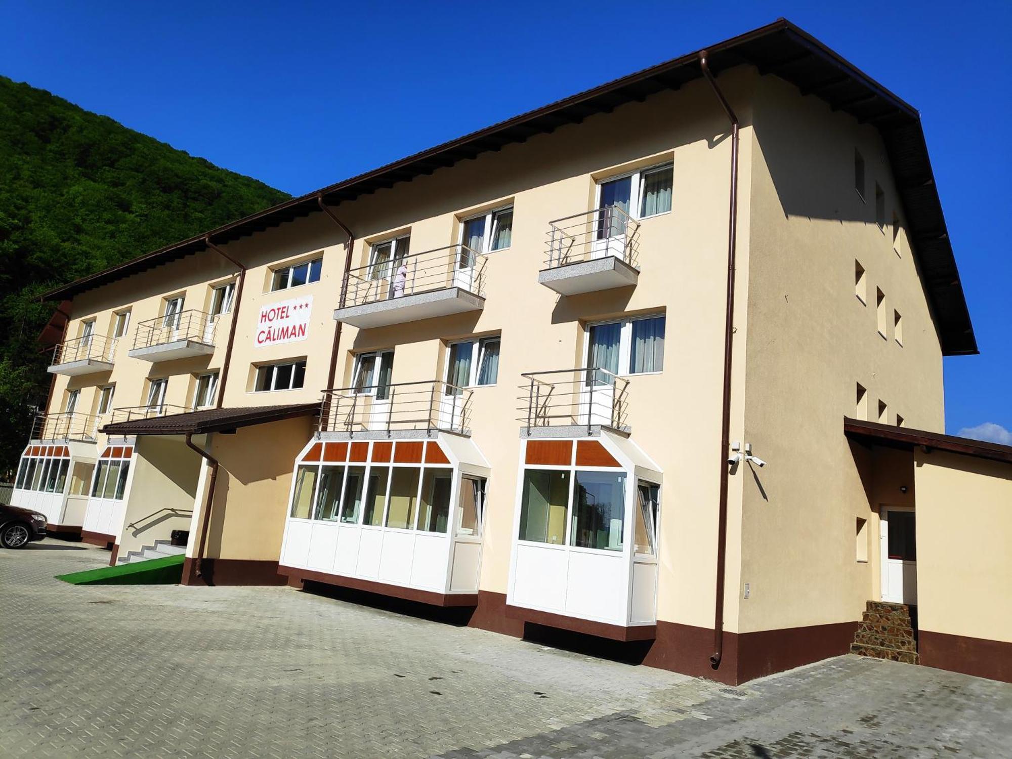 Hostel Caliman Caciulata Exterior photo